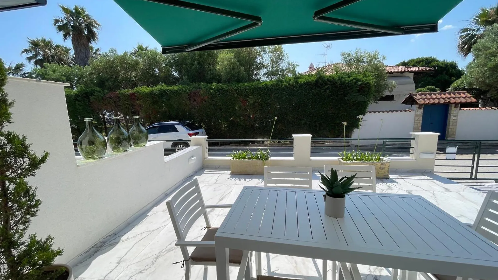Paradise Overlook - Beachfront Villa Pefkohori Holiday home Pefkochori